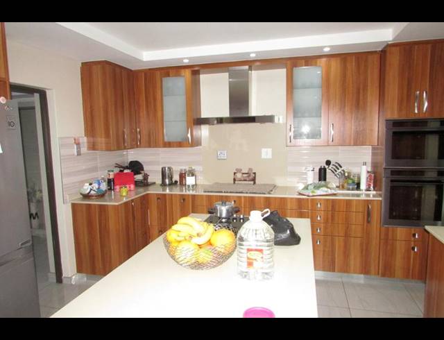 5 BEDROOM HOUSE FOR SALE IN ELAWINI LIFESTYLE ESTATE